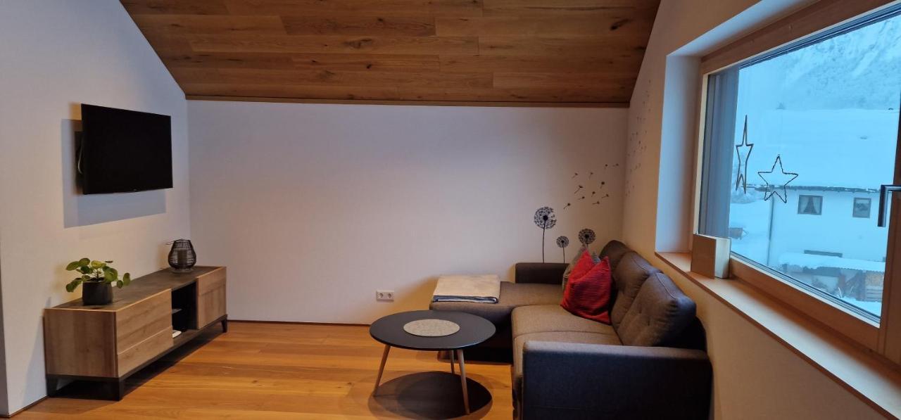 Haus Moosbrugger Lägenhet Mellau Exteriör bild